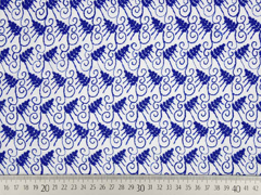 bestickter Viskosestoff Zweige Stickerei, blau wei