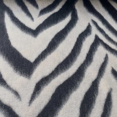Mantelstoff Wolle Zebramuster Animal Print Jackenstoff weich, schwarz ecrue