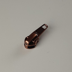 1 Schieber fr 1 m Reiverschluss metallisiert KUPFER 6,5 mm Spirale