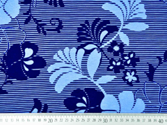 RESTSTCK 136 cm Viskosejersey Blumen Streifen, dunkelblau hellblau