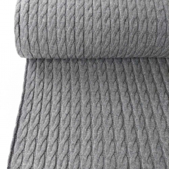 RESTST�CK 50 cm Strickstoff Zopfmuster klassischer Stil, mittelgrau
