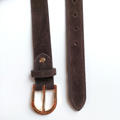 Wildledergrtel  uni Gr. 85 (104 cm) goldene Schnalle - dunkelbraun - Made in Italy