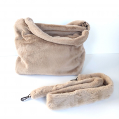 Fake Fur Felltasche flauschig weich uni, taupe