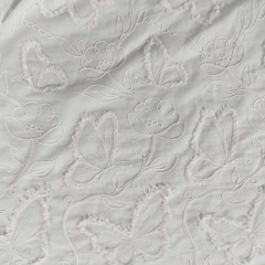 RESTST�CK 50 cm bestickter Baumwollstoff Schmetterling Stickerei, cremewei�
