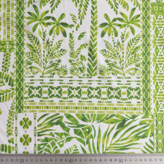 RESTST�CK 50 cm Viskose Stoff mit Stretch Palmen Bl�tter Patchwork Stil , hellgr�n wei�