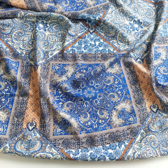 Viskose Stoff Patchwork Paisley Webware – Blau mit Aprikot