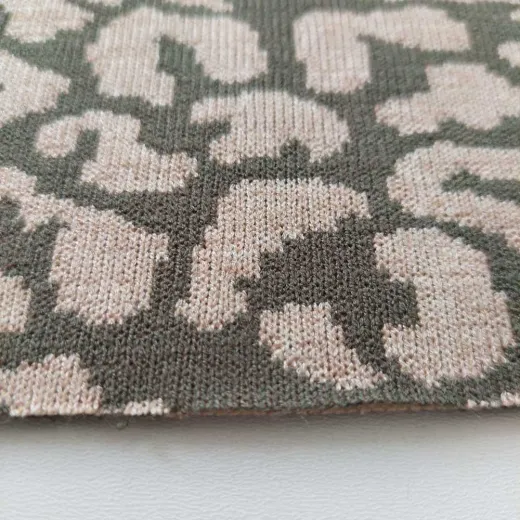 Doubleface Strickstoff Leopardenmuster Jacquard beige armygr�n