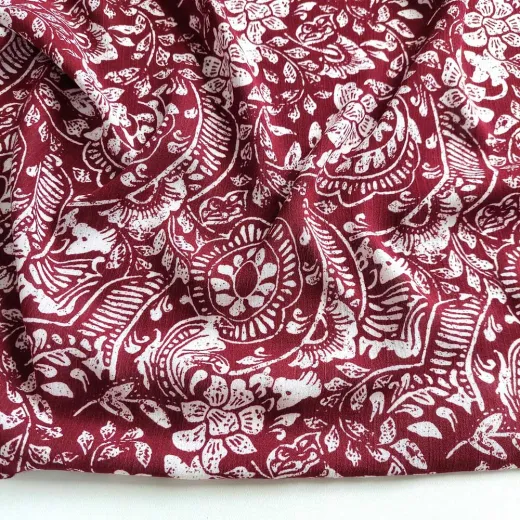 Viskose Borkenkrepp Stoff Blumen - Bordeaux Wei�