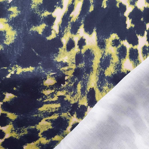 Viskose Satin Leomuster Animal Print – flie�end fallender Satinstoff in Petrol, Gelbgr�n & Beige