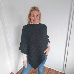 Poncho Strickstoff Zopfmuster Cape Umhang elegant klassisch, schwarz