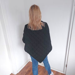 Poncho Strickstoff Zopfmuster Cape Umhang elegant klassisch, schwarz