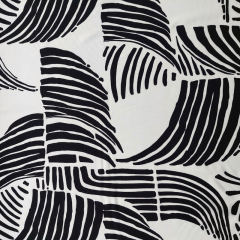 Viskose Stoff Blusenstoff grafisches Muster - cremewei� schwarz - Made in Italy