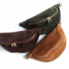 Bauchtasche Wildleder mit Wildlederriemen -dunkelcamel - silber Schnallen-Made in Italy