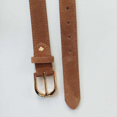 Wildlederg�rtel uni Gr. 100 (119 cm) goldene Schnalle - hellbraun- Made in Italy