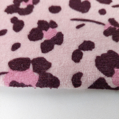 Nicky Velour Stoff Blumenmuster, burgundy rosa