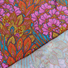 RESTST�CK 144 cm Viskose Satin Webware Blumen Korallen seidig gl�nzend, orange braun