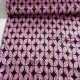Viskose Satin Stoff Retromuster hellpink altrosa schwarz