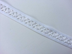Einfassband elastisch geschn�rter Look, weiss