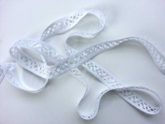 Einfassband elastisch geschn�rter Look, weiss