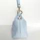 Ledertasche Handtasche klein rechteckig goldene Ringe, icy blue