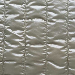 RESTSTCK 90 cm Steppstoff Streifen wattiert matt glnzend, khakigrn