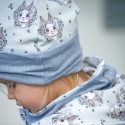 RESTST�CK 28 cm Jerseystoff Hasengesichter Blumen, rosa grau hellgrau