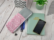 RESTST�CK 50 cm Kunstleder Lederimitat f�r Taschen gepr�gte Optik, Betongrau