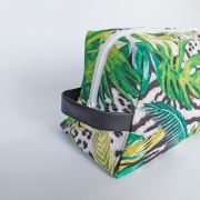 RESTST�CK 25 cm Kunstleder Lederimitat f�r Taschen gepr�gte Optik, schwarz