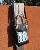 RESTST�CK 25 cm Kunstleder Lederimitat f�r Taschen gepr�gte Optik, schwarz