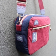Dry Oilskin Light gewachste Baumwolle, marineblau