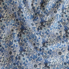 Baumwollstoff kleine Blumen Silky Cotton, blau wei