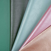 RESTST�CK 52 cm kr�ftiges Lederimitat Kunstleder f�r Taschen, altrosa metallic