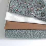 Boucle Stoff Schafslckchen, cremewei