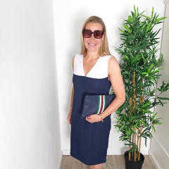 Sommerkleid mit V-Ausschnitt FRAU ALVA Papierschnittmuster Studio Schnittreif
