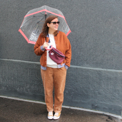 Breitcord Stoff uni, cognac braun