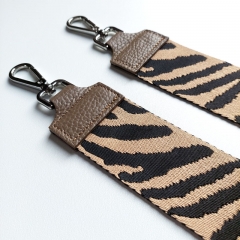 Taschengurt Taschenriemen Zebra Muster,schwarz beige, taupe Leder, silber