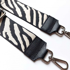 Taschengurt Taschenriemen Zebra Muster,schwarz ecrue,schwarzes Leder, silber