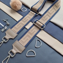 Taschengurt Taschenriemen grafisches Muster 5 cm breit, dunkelblau hellbraun, hellbraunes (taupe) Leder