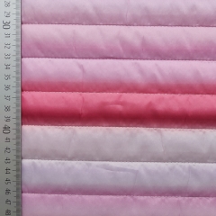 Steppstoff Streifen Farbverlauf wattiert matt glänzend, weiß rosa pinkrot