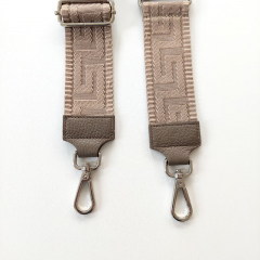 Taschengurt grafisches Muster -taupe- dunkeltaupe Leder- silber Schnallen