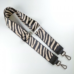 Taschengurt Taschenriemen Zebra Muster - schwarz ecrue - schwarzes Leder - silber Schnallen