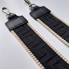 Taschengurt grafisches Muster -beige schwarz-schwarzes Leder- silber Schnalle