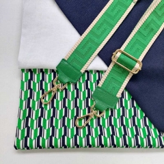Viskosestoff mit Stretch Blusenstoff grafisches Muster, grn wei dunkelblau