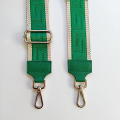 Taschengurt grafisches Muster - ecrue grün- grünes Leder - silber Schnallen