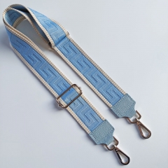 Taschengurt Taschenriemen grafisches Muster 3D-hellbeige hellblau-hellblaues Leder- silber Schnalle