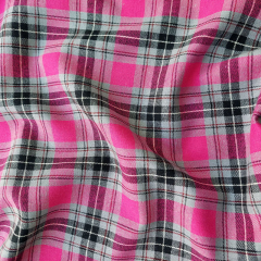 RESTSTCK 35 cm Baumwollstoff Schottenkaro Flanell-hnlich, schwarz wei pink