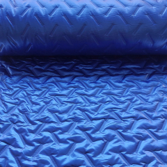 RESTSTCK 88 cm Steppstoff wattiert grafisches Muster matt glnzend, mittelblau/kobaltblau