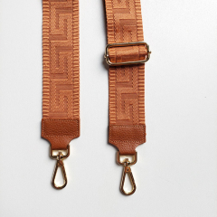 Taschengurt grafisches Muster 3D -cognac-cognac braunes Leder- gold Schnalle