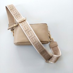 Ledertasche rechteckig mit Lederriemen - beige -gold Schnallen