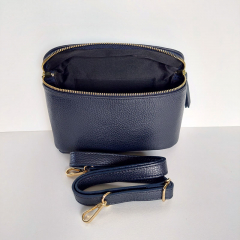 Ledertasche rechteckig mit Lederriemen - dunkelblau -gold Schnallen